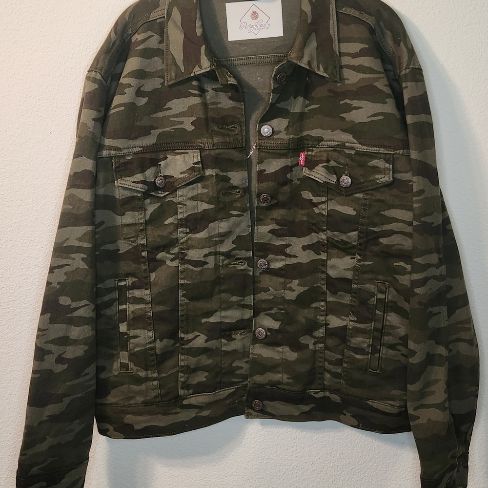 Women's Upcycled Peony Camo Jacket, XL - Picture 3 of 7